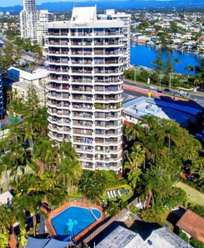 Serenity by the Sea, Surfers Paradise